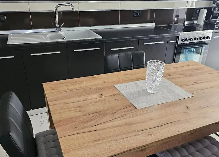 Edi 1 Center Apartman Tirana