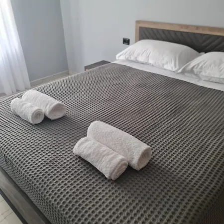 Edi 1 Center Daire Tiran