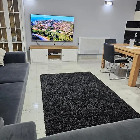 Edi 1 Center * تيرانا