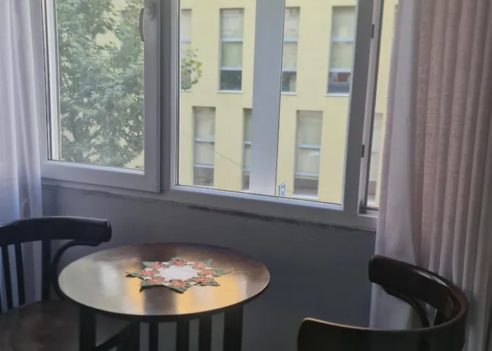 Lägenhet Edi 1 Center Tirana